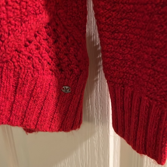 NWT!! American Eagle 🦅 knitted red sweater - Picture 3 of 7